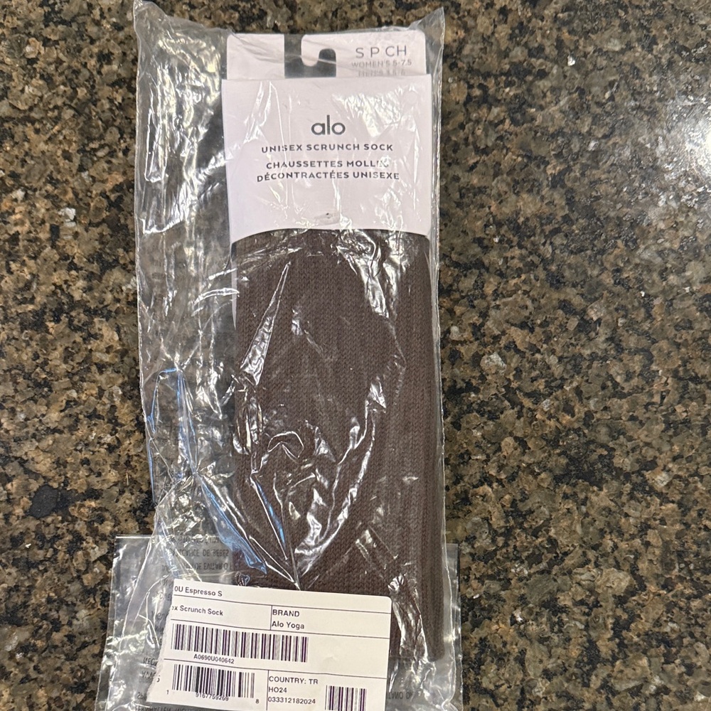 ALO Yoga Dark Brown Scrunch Socks - Picture 2 of 3